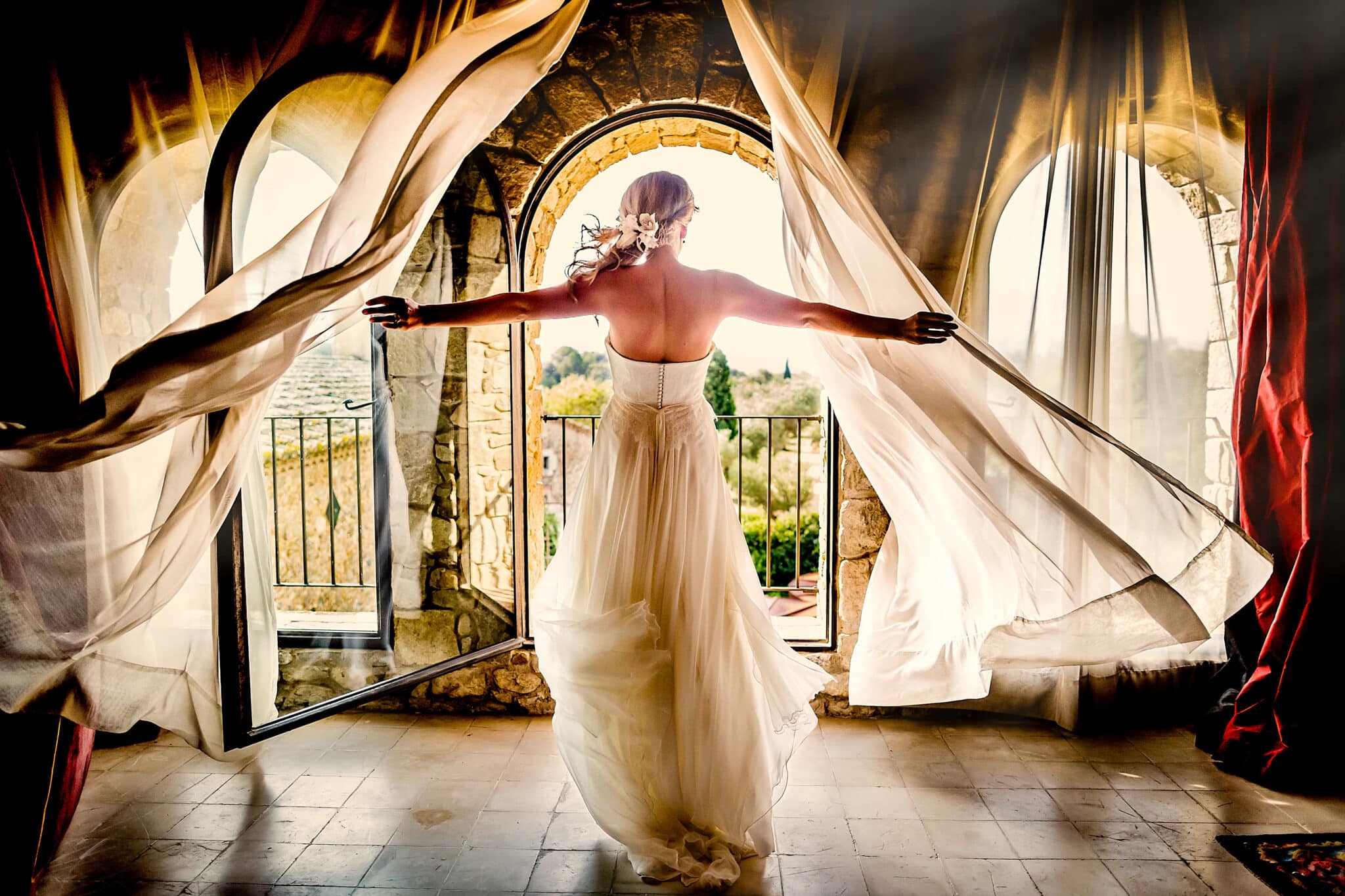 Saying 'I Do' Abroad: The Importance of Destination Wedding Photography