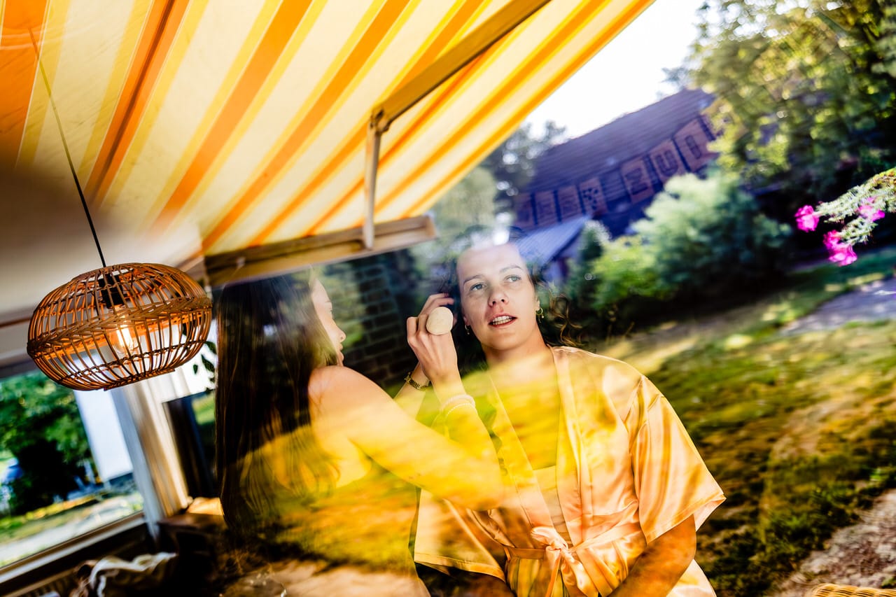 Trouwen tussen het mais | Trouwfotograaf Limburg