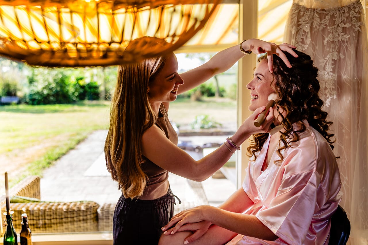 Trouwen tussen het mais | Trouwfotograaf Limburg